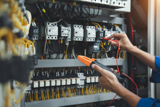 Best Licensed Electrician  in Elmhurst, IL